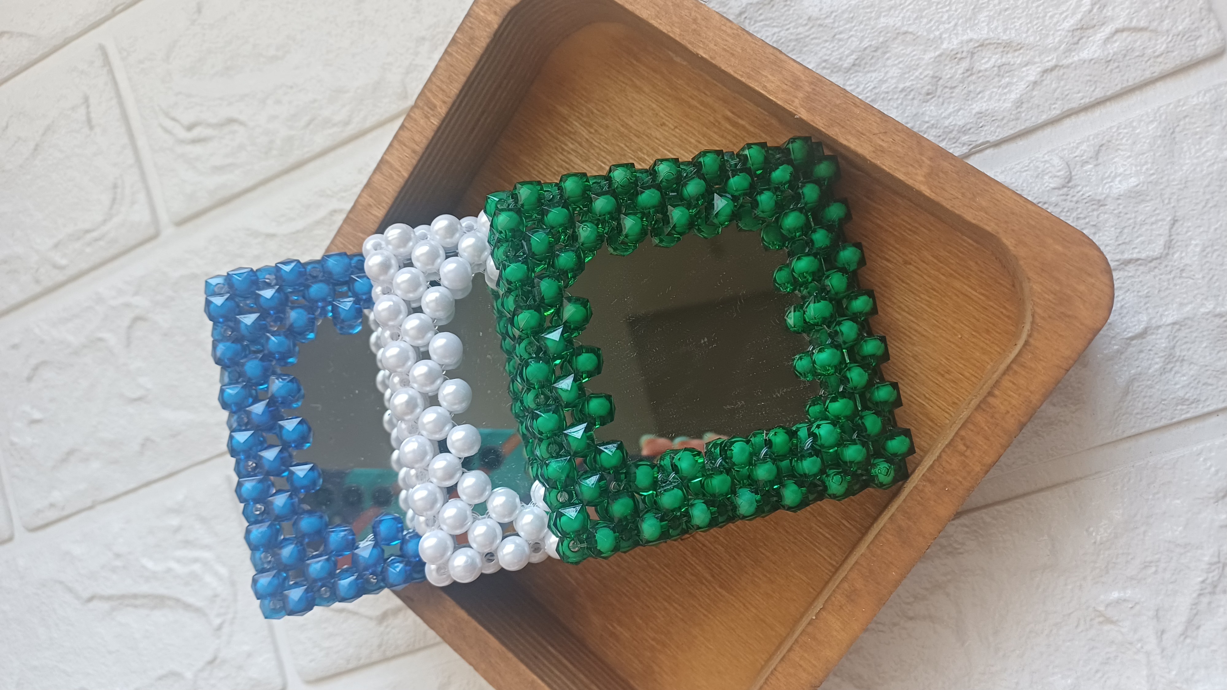 آینه جیبی